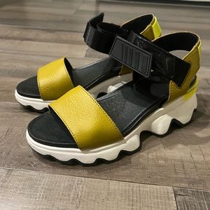 Sorel Women's Kinetic Sandals 6